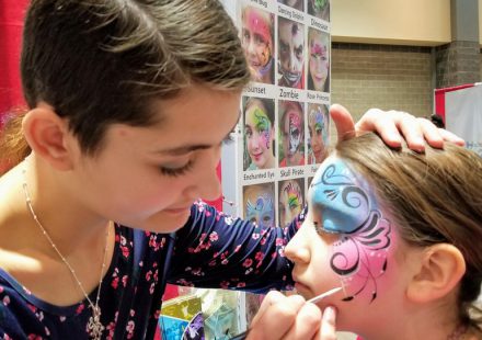 Cheshire Face Painting/Manchester Glitter Art - Entertainer